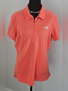 The North Face Athletic Polo Shirt XL NWT Moisture Vapor Wicking Activewear.